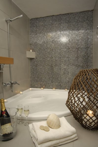 Hight_Bath_307