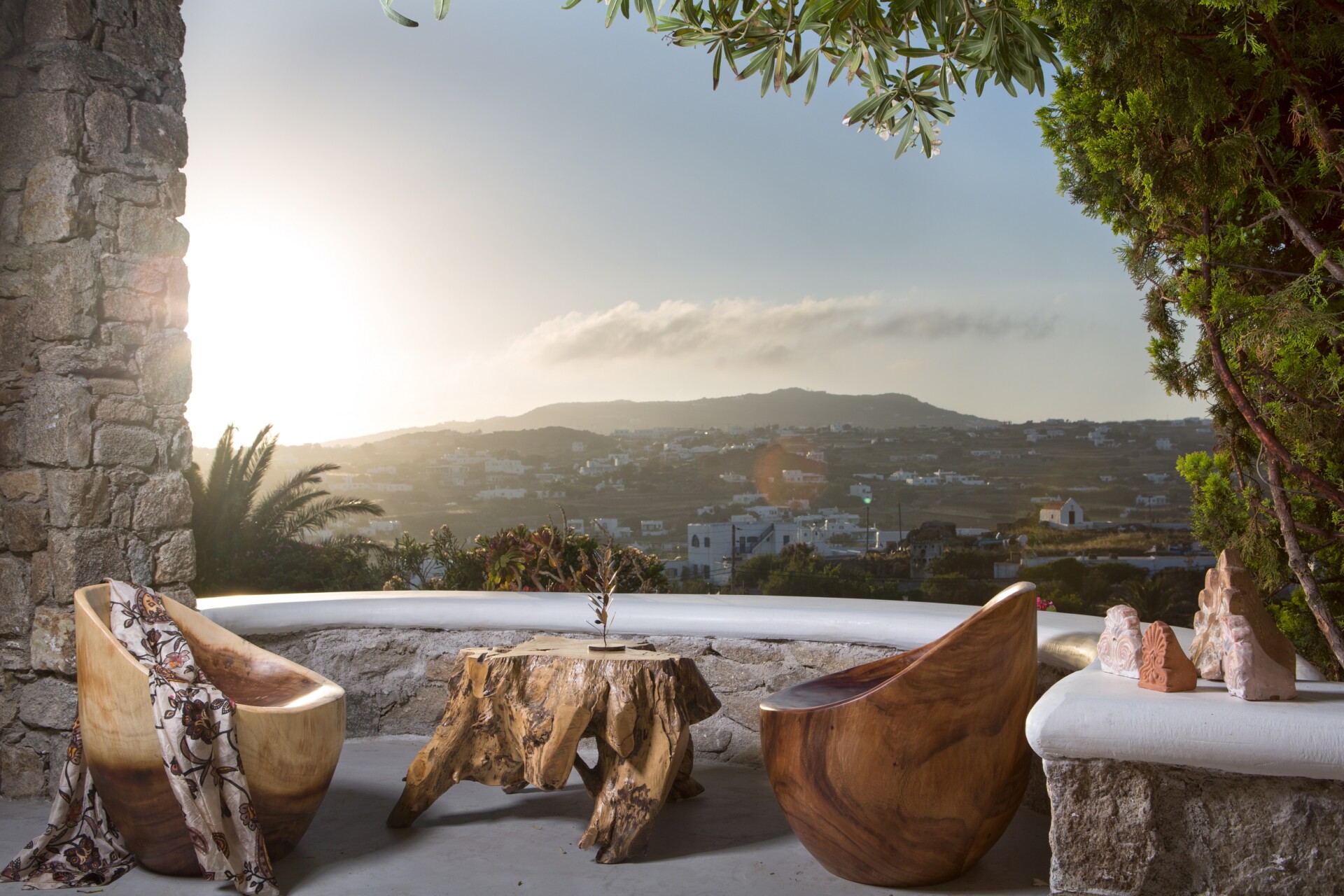luxury art boutique hotel  in mykonos town