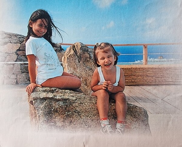 Effrosyni & Ioanna, Mykonos, 1998